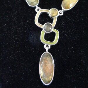 LIA SOPHIA 16" TO 19" NECKLACE - GREEN STONES & SILVERTONE CHAIN